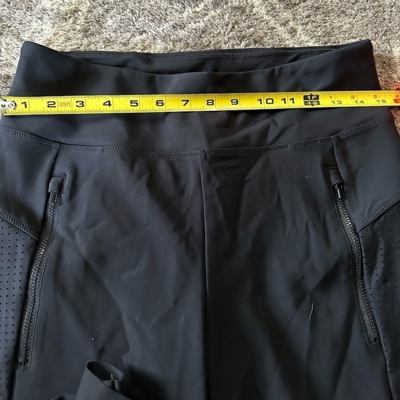Athleta Stellar Crop Pants Black - Picture 13 of 13